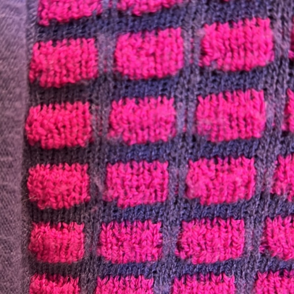 Magenta and purple zipper sweater - Picture 5 of 5